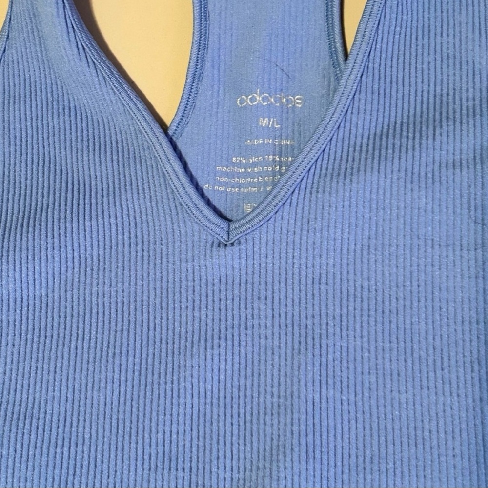 ODODOS Blue Ribbed Sports Bra. Size M/L - Picture 3 of 6